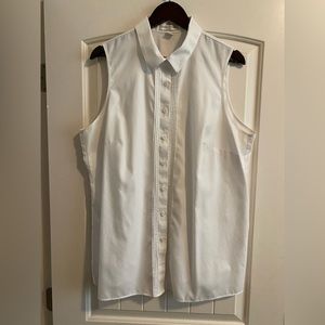 White no-iron sleeveless shirt (20-22W)